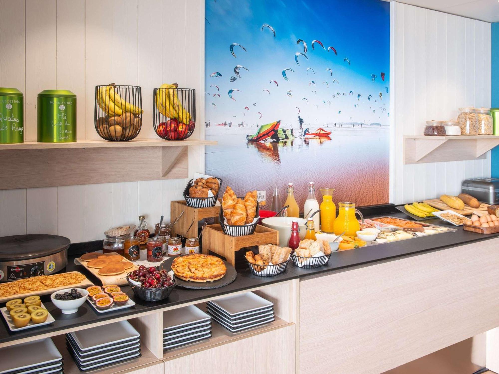 Mercure Dieppe La Presidence Екстериор снимка