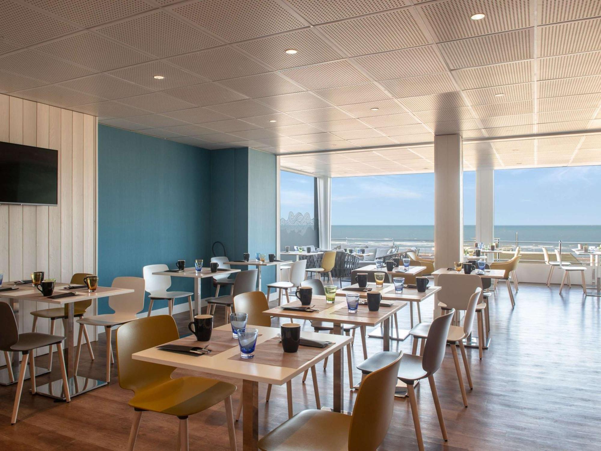 Mercure Dieppe La Presidence Екстериор снимка