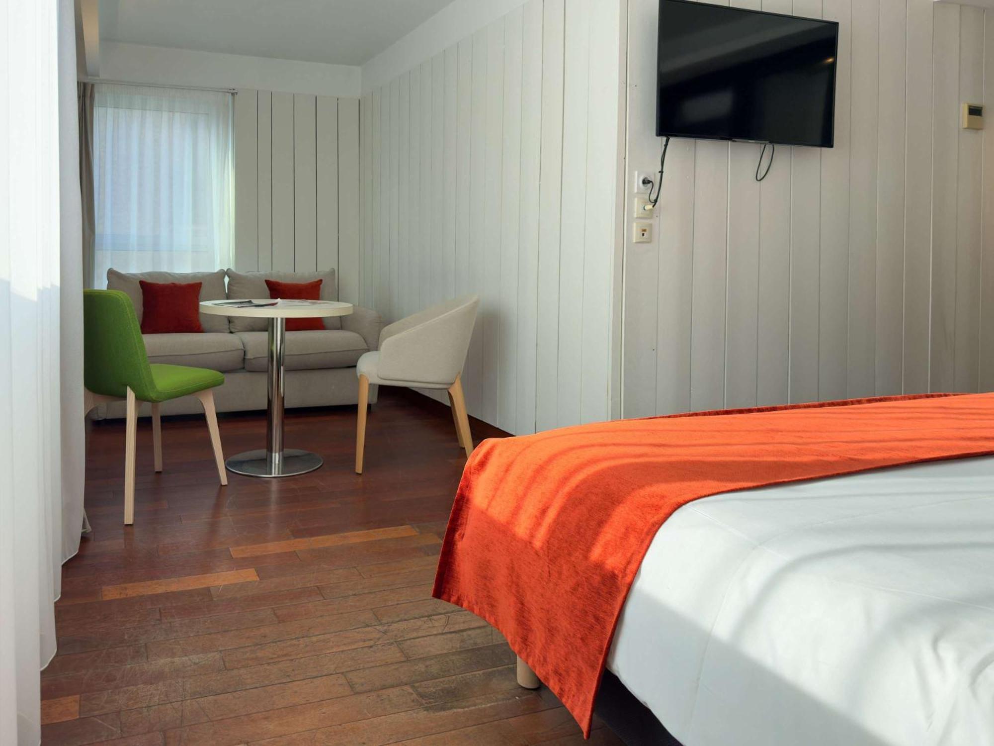 Mercure Dieppe La Presidence Екстериор снимка