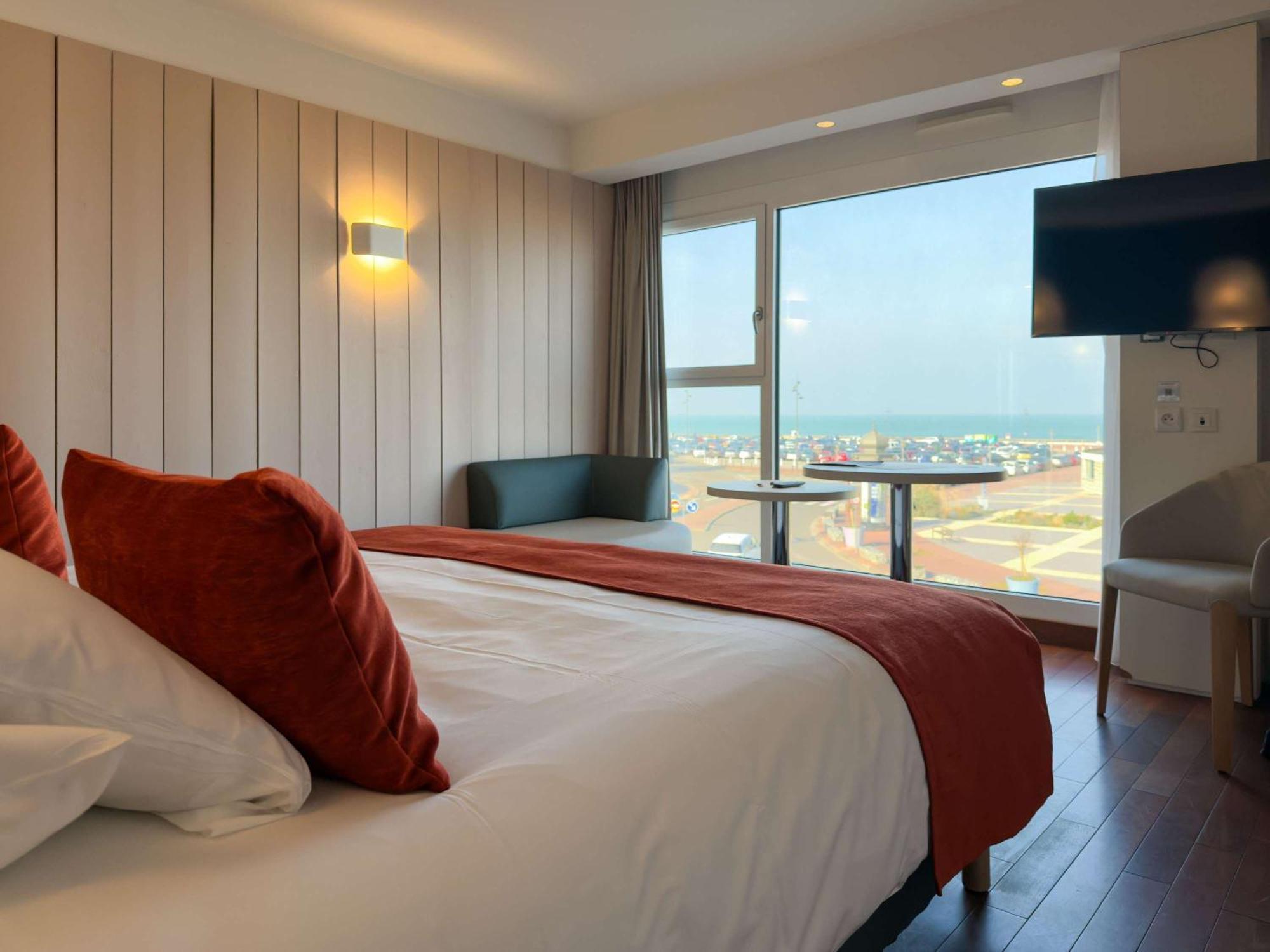 Mercure Dieppe La Presidence Екстериор снимка