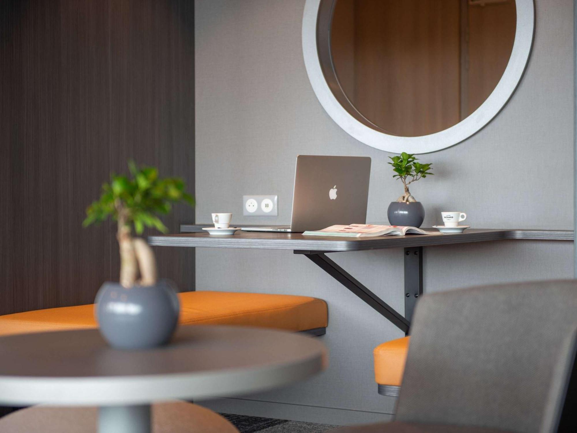 Mercure Dieppe La Presidence Екстериор снимка