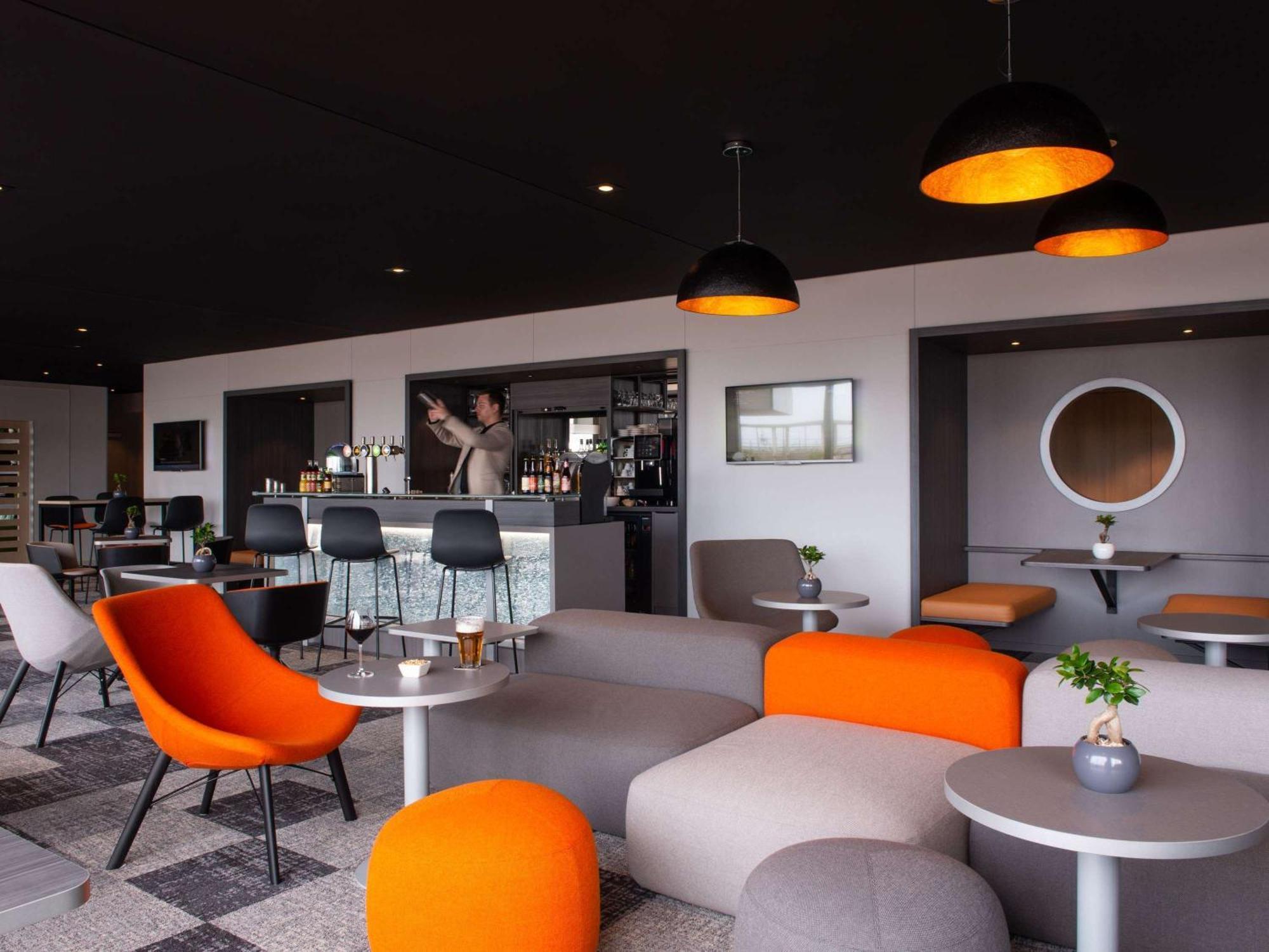 Mercure Dieppe La Presidence Екстериор снимка